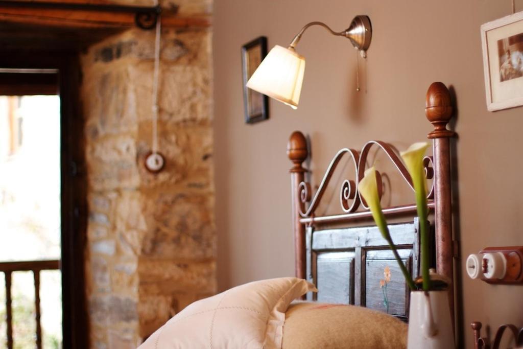 Casa Pepa Hotel Rural Санта-Коломба-де-Сомоса Номер фото
